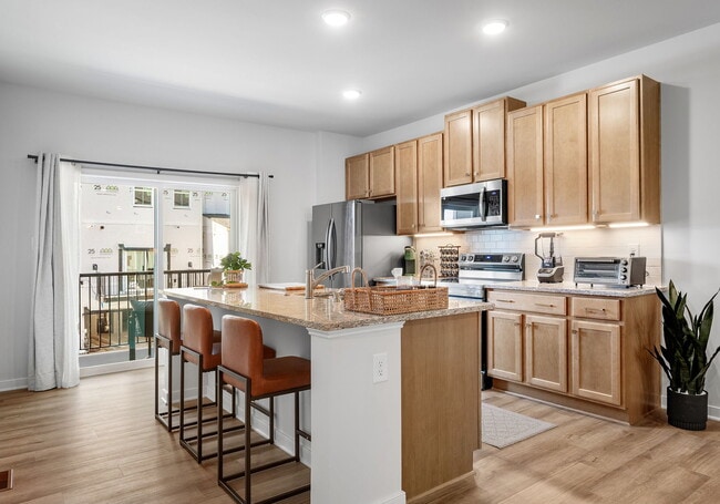 Photo - 406 Golden Haze Aly