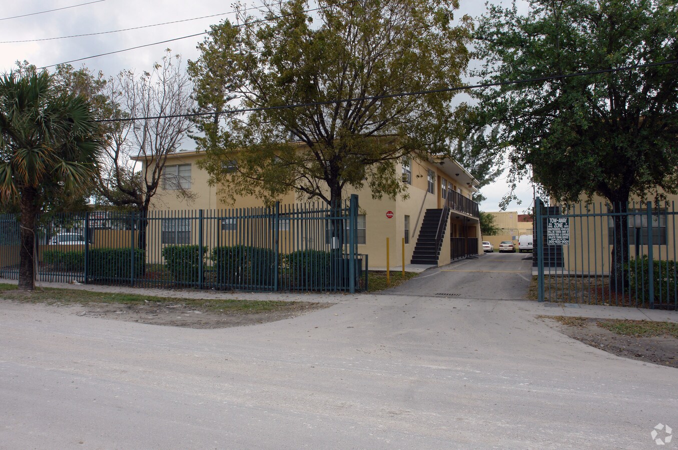 Ingram Terrace - Ingram Terrace