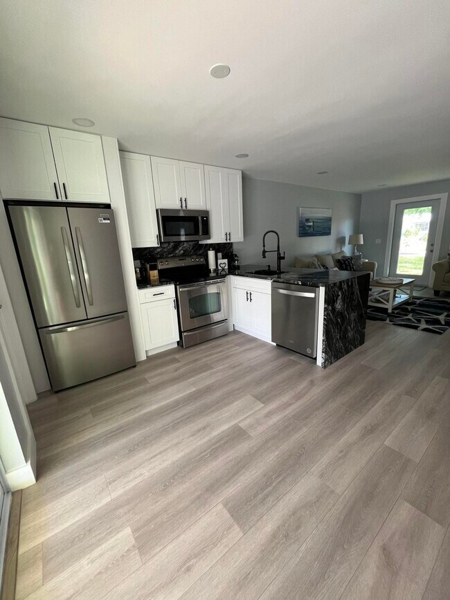 Photo - 40 SW Hideaway Pl