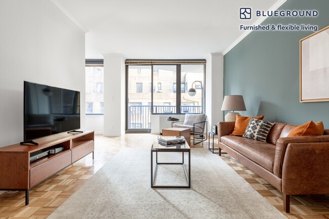 Building Photo - 150 E 57th St Rental