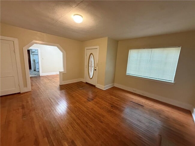 Photo - 312 Grant St