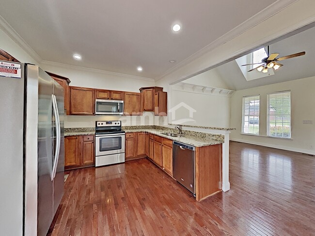 Photo - 312 Madrid Dr