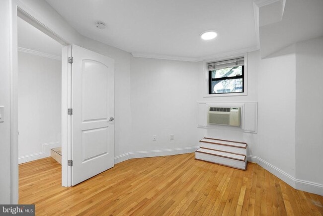 Photo - 1828 California St NW