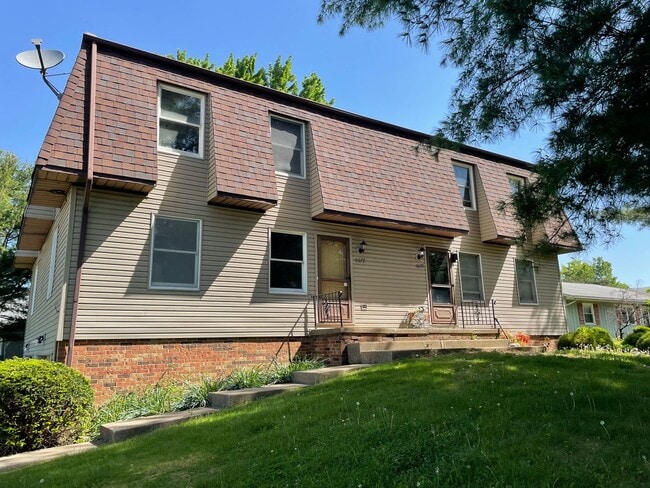 386 - Palmer - 386 - Palmer Apartment Unit 6672