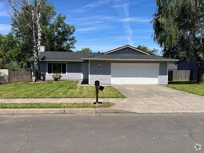 Building Photo - Remodeled 3 Bedroom in Gresham Rental