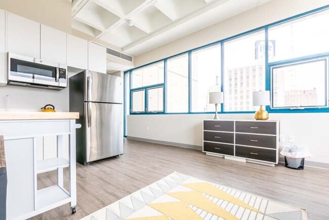 Photo - 735 West by 3L Living