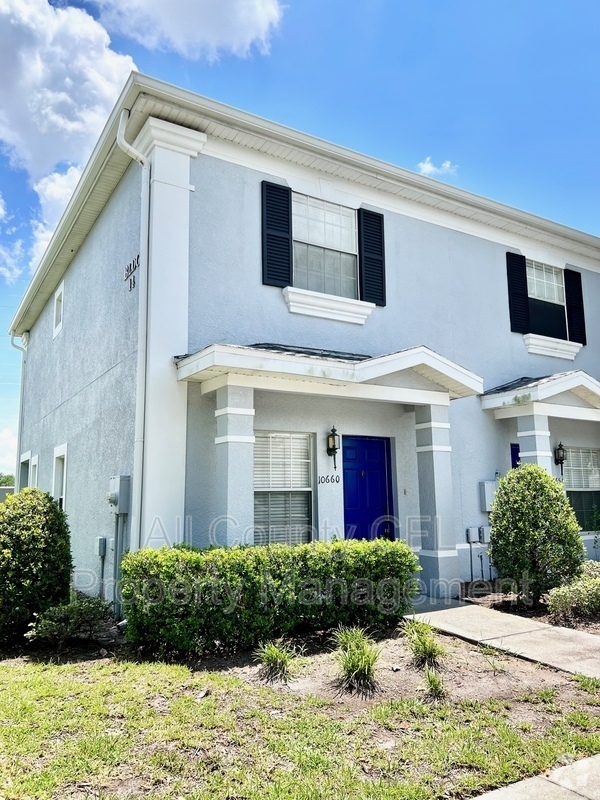 Building Photo - 10660 Savannah Wood Ct Unit 98 Rental