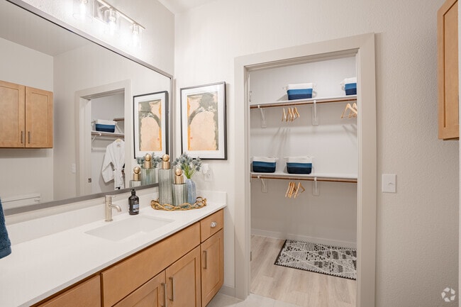 1HAB-1BA-743SF-Baño - The Isla