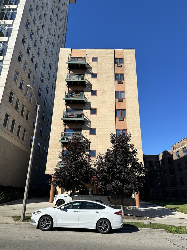 Photo - 1321 Franklin