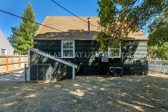 Photo - 411 W Main St
