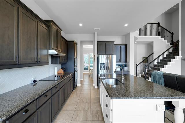 Photo - 2806 Palmerston Dr