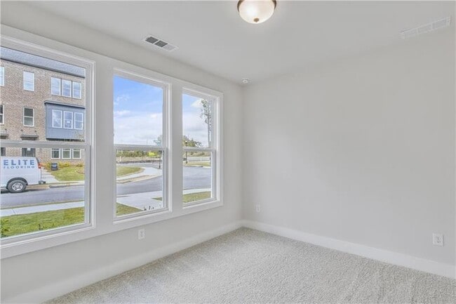 Photo - 2686 Evers Dr NE