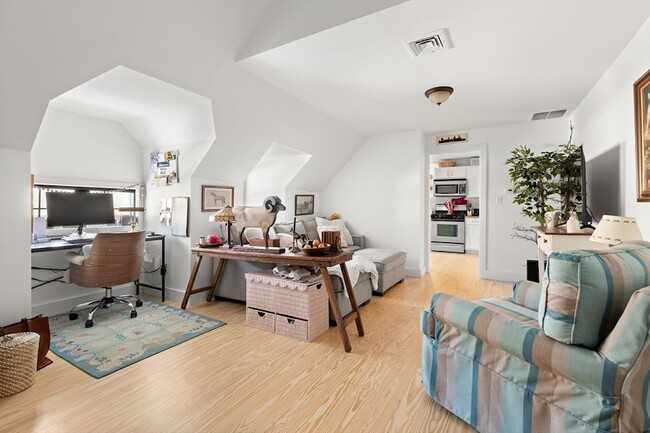 Photo - 5 Horton St Unit F