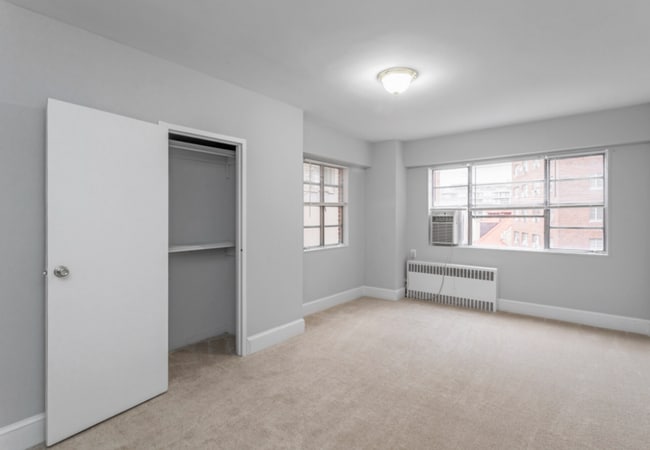 Photo - State House Apartments