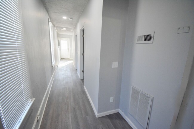 Photo - 1516/1520 E Hawthorne Ave Unit #2