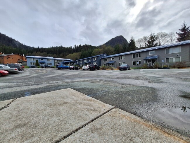 Photo - 1050 Salmon Creek Ln Unit #1050