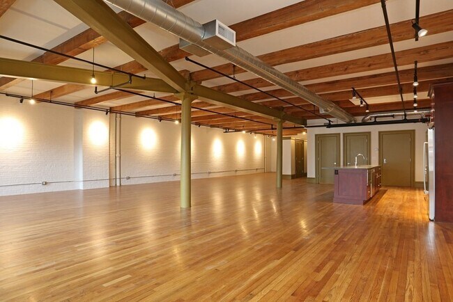 Photo - 144 Lincoln St Unit 5