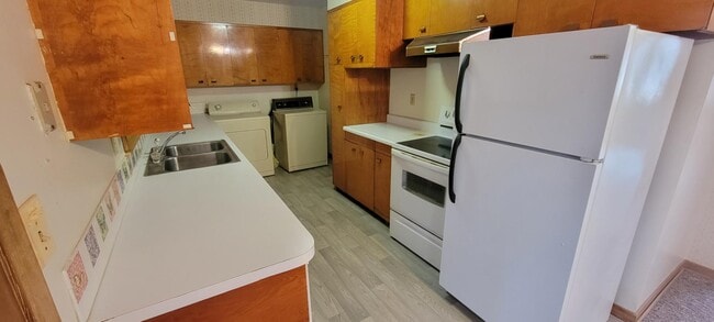 Photo - 421 Prentis Ave