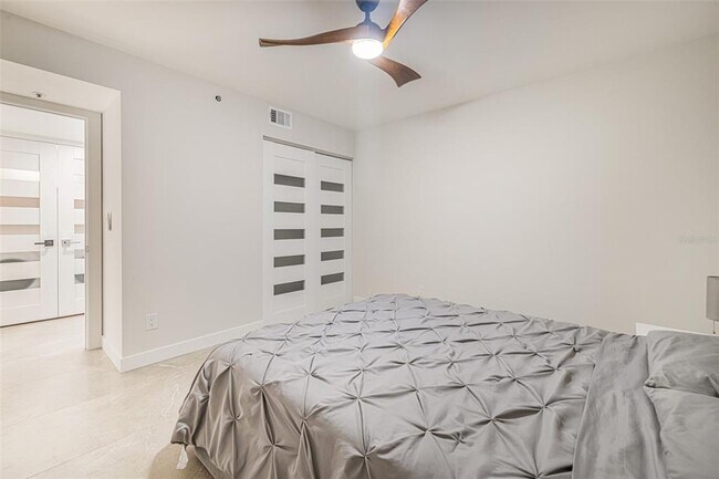 Photo - 16320 Kelly Cove Dr Unit 268