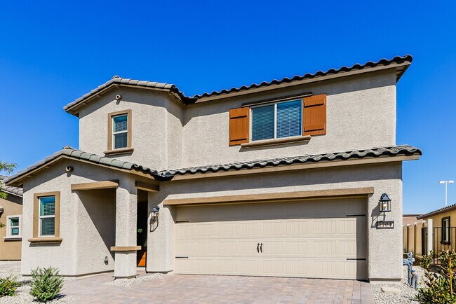 Photo - 1704 Desert Path Ave