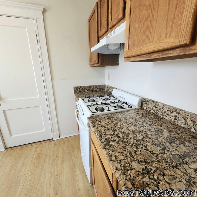 Photo - 88 Maple St Unidad 5