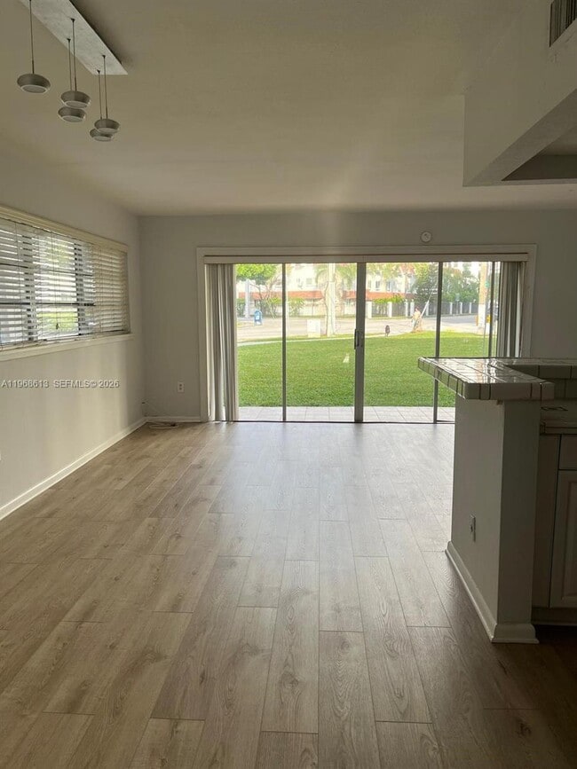 Photo - 7304 SW 82nd St Unidad A105