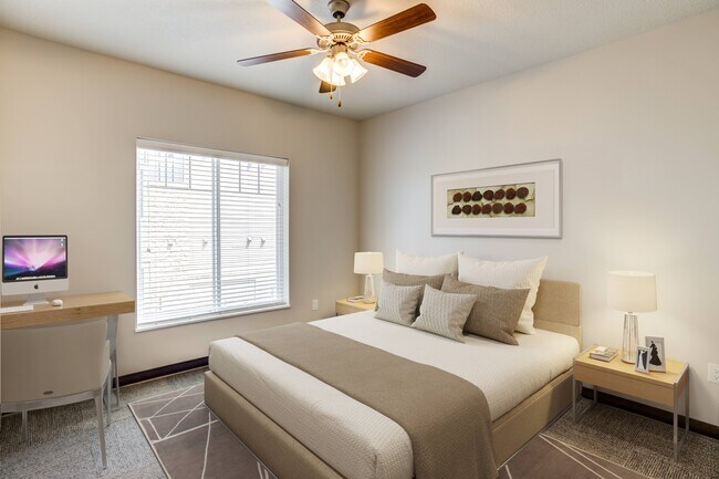 Photo - Fairway Flats