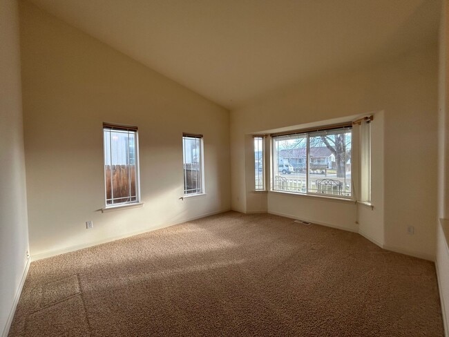 Photo - Charming Home Near John Wayne Trail