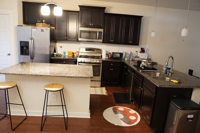 Photo - 6425 Swatner Dr