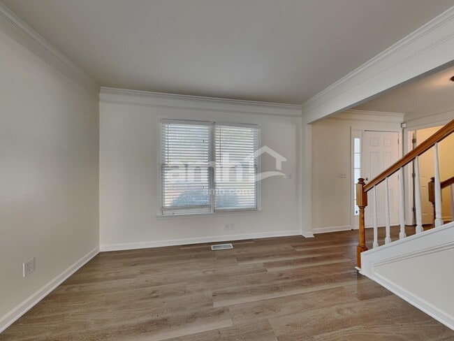 Photo - 4905 Heritage Woods Ct