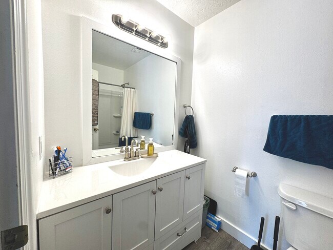 Photo - Nottingham Apartments Unit 5 Bedroom B