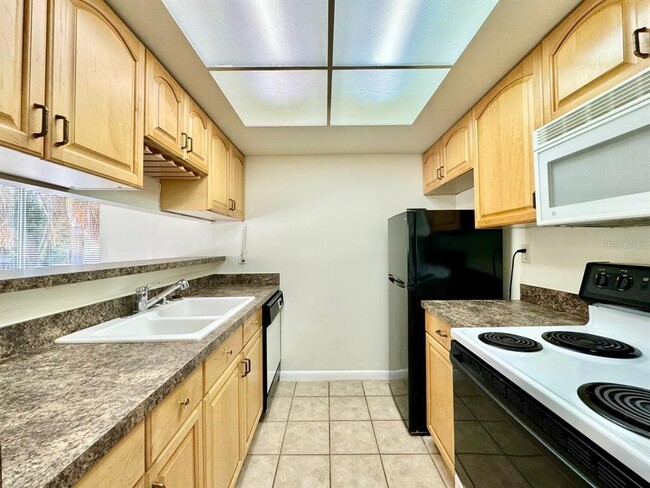 Photo - 6324 Newtown Cir Unit 24B5