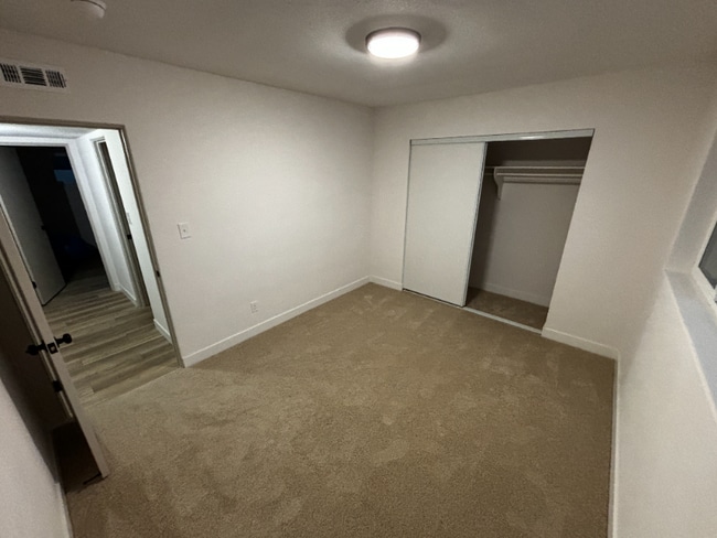 Photo - 1733 Ophir Dr