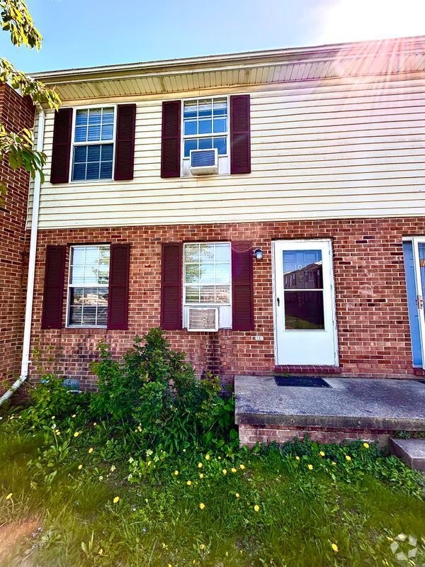 Building Photo - 103 Nottoway Dr Rental