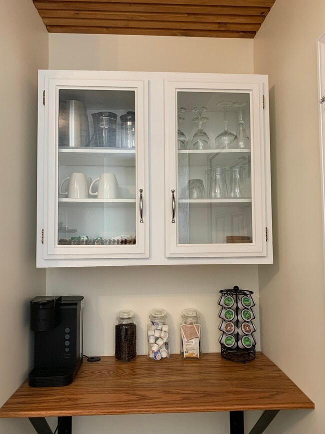 Coffee Bar/Extra cabinet and counter space - 1619 Mansfield St Unit #2
