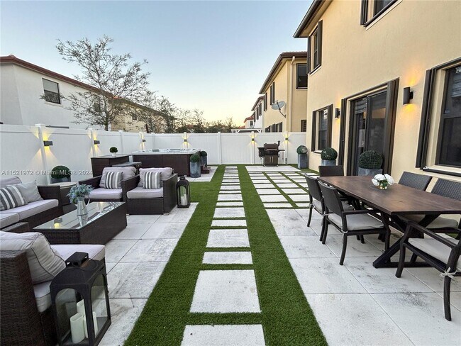 Photo - 10604 W 35th Ln