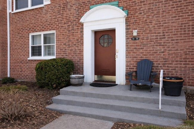 Building Photo - 138-39-139 234th St Unit LL