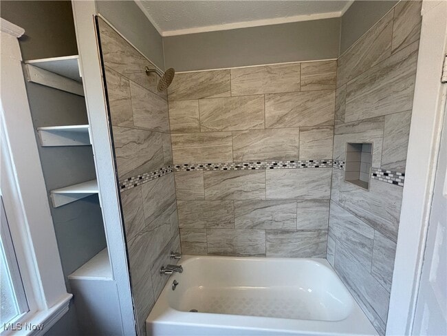 Photo - 3136 W 50th St Unit 2