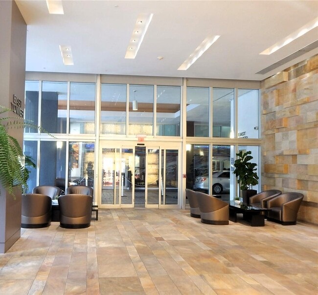 Photo - 500 Brickell Ave Unit 1808