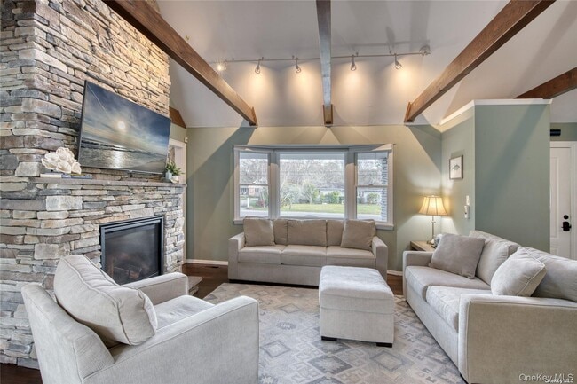 Photo - 114 Spinney Rd