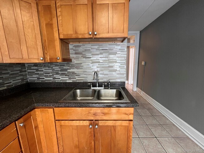 Photo - 2 Raymond Ave Unit 3C