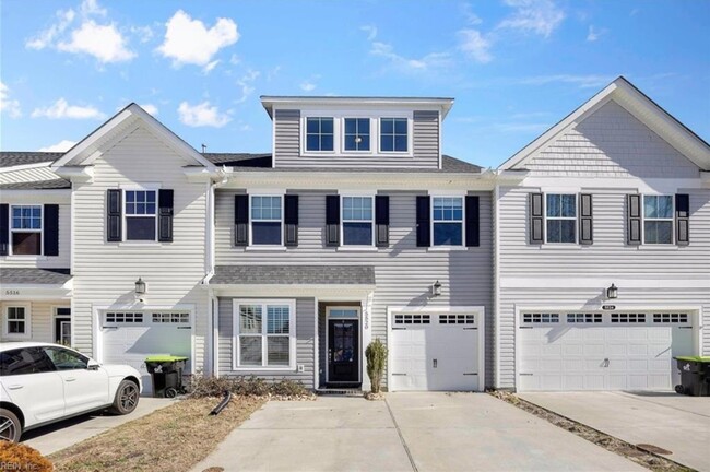 4 bed, 3.5 bath, 1 office: move in now! - 4 bed, 3.5 bath, 1 office: move in now! Townhome