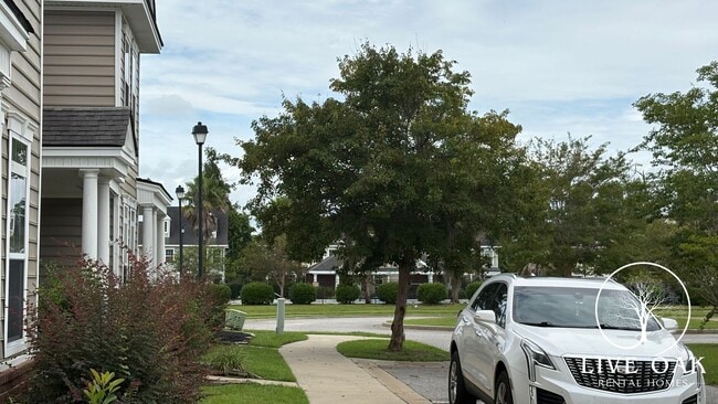 Photo - FALL MOVE-IN SPECIAL: $500 OFF 1st MONTH'S...