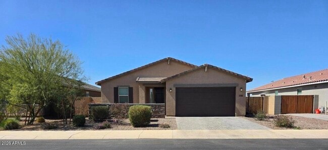 Building Photo - 37100 N Rhinelander Dr