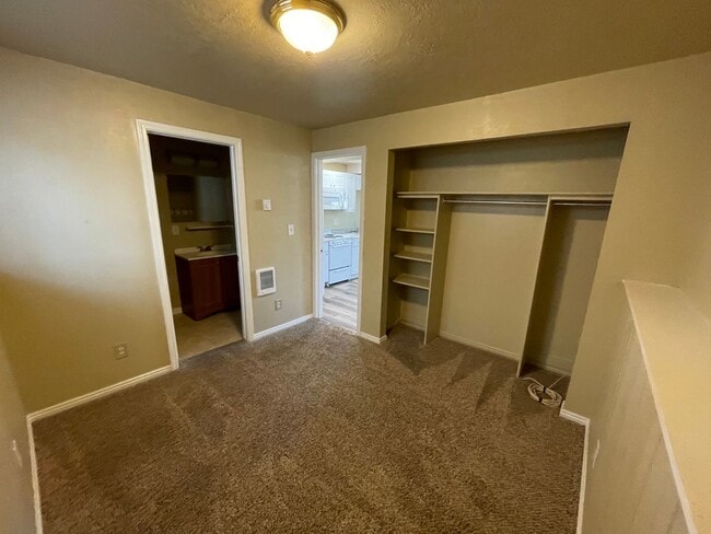 Photo - One bed Apartment in Amazing location!