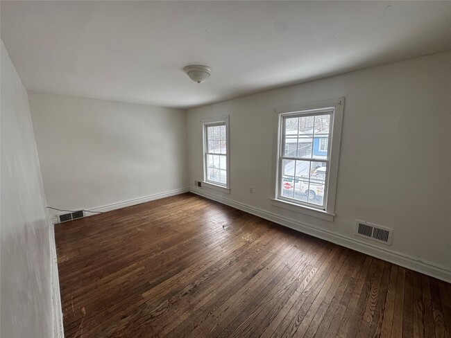 Photo - 54 Mary St Unidad 2