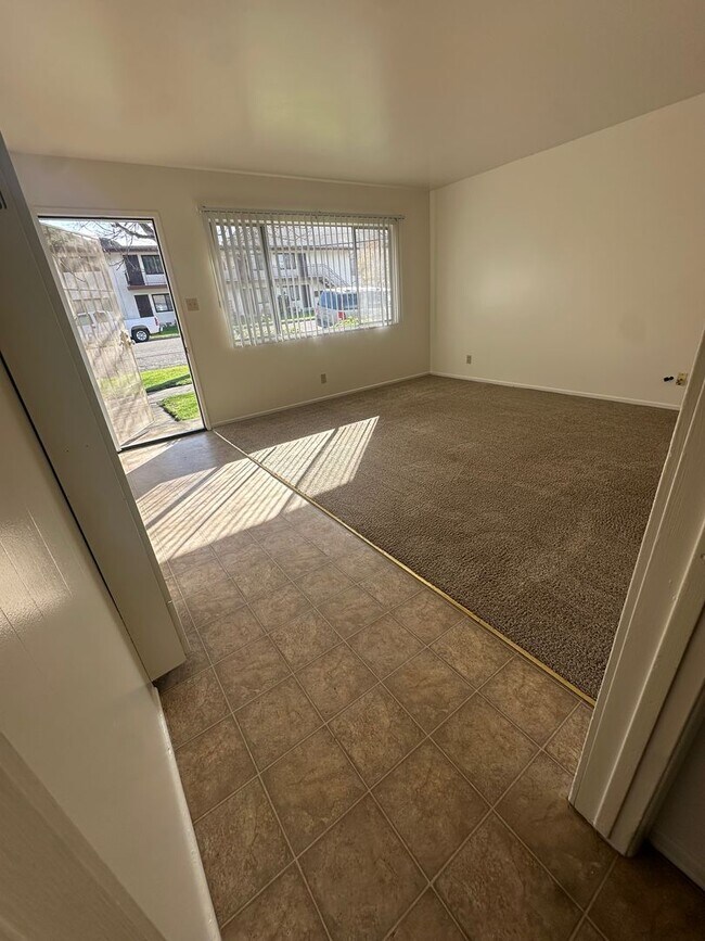 Photo - 119-119 W Locust Ave Unit 111