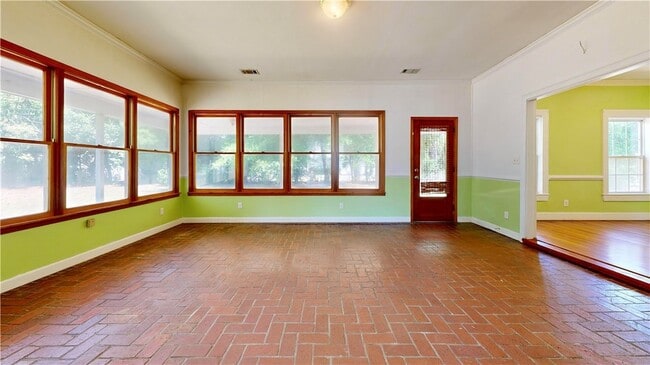 Photo - 1005 Seminole Trail