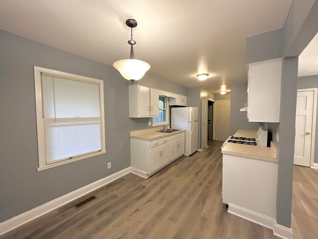 Photo - 1224 Johnston Dr Unit Duplex