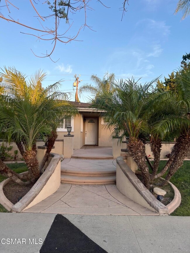Photo - 3590 Evans Dr